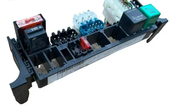 Porsche Cayman 987 Fuse box set 98761011101