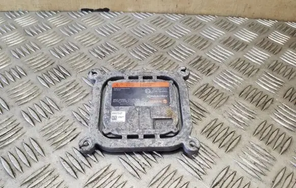 Ford Ranger Headlight ballast module Xenon AA6557901HQ X625D2812CDA 25XT6D