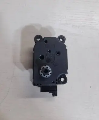 Mercedes-Benz C W203 Air flap motor/actuator A2038201642 E0053 EAB502