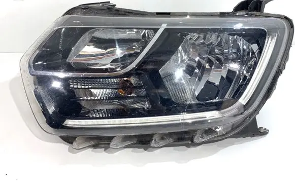 Dacia Duster II Headlight/headlamp 260609367R