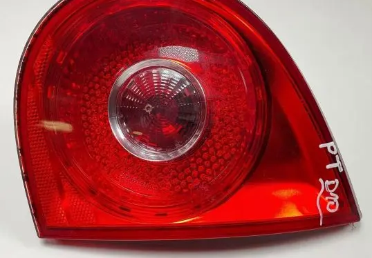 Volkswagen Golf V Tailgate rear/tail lights 1K6945094F