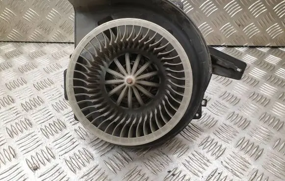Volkswagen Polo V 6R Heater fan/blower 6Q1819015J