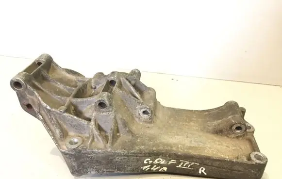 Volkswagen Golf III Generator/alternator bracket 032145169H