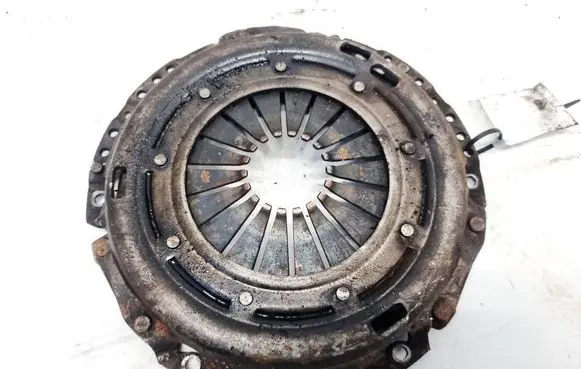 Volkswagen Golf V Pressure plate 