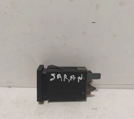 Volkswagen Sharan Hazard light switch 7M3953235 YM2113A350BAW AF0C8