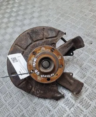 Skoda Octavia Mk2 (1Z) Front wheel hub 