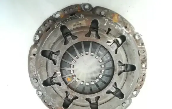 Nissan Primera Pressure plate 3082600557 124028910