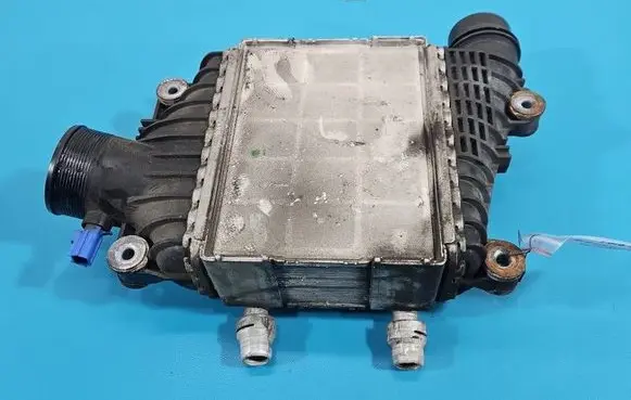 Jaguar F-Pace Intercooler radiator GX736K775AE IMPRK1578115