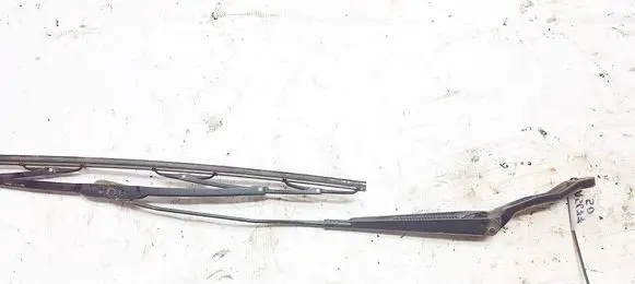 Peugeot 206 Front wiper blade arm