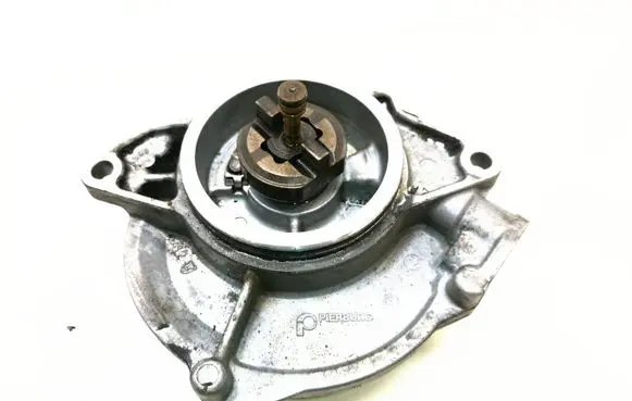 Audi Q7 4L Vacuum pump 057145100L