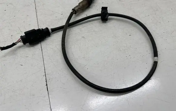 Volkswagen Golf Sportsvan Lambda probe sensor 04E906262
