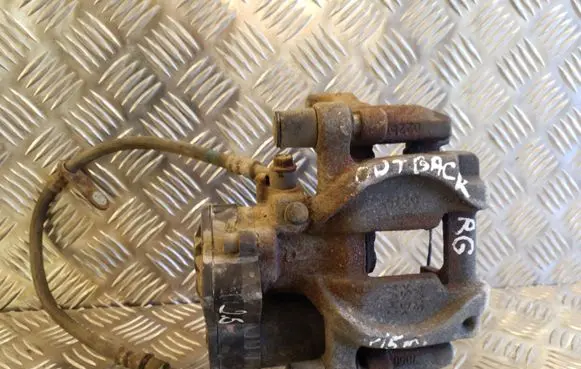 Subaru Outback (BS) Rear brake caliper 26620AL020 EB1