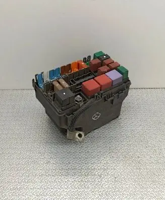 Renault Espace IV Fuse module 240115928R 55RF1XC93 0000600020