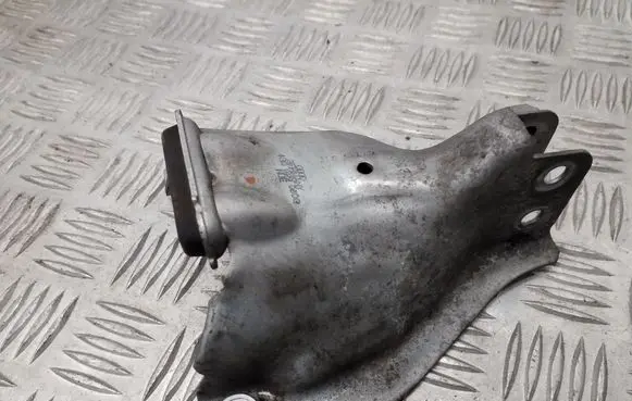Audi A6 S6 C7 4G Engine mounting bracket 4G0399060G