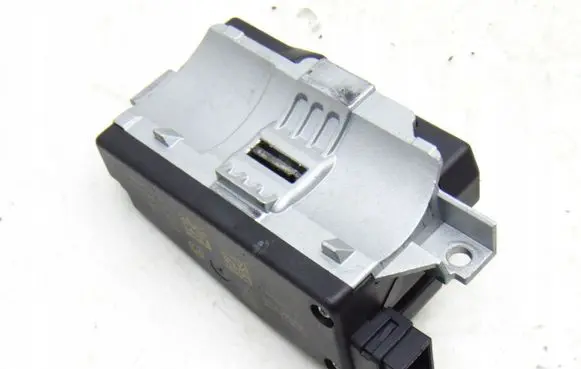 Porsche Panamera (970) Steering wheel lock 7PP905852B