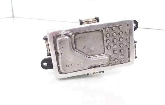 Mercedes-Benz E A207 Heater blower motor/fan resistor A2128702110 V7191001