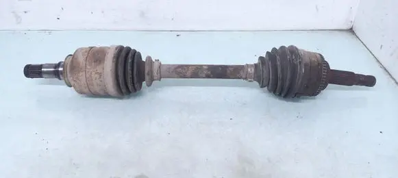 Toyota Avensis T220 Front driveshaft