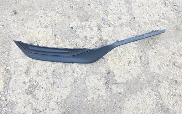 Volvo XC60 Front bumper lip 31425114