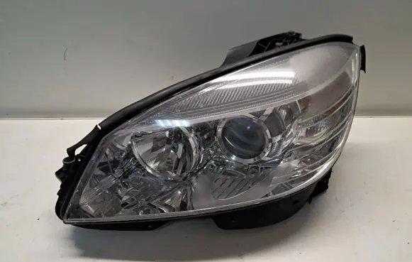 Mercedes-Benz C AMG W204 Headlight/headlamp A2048208561