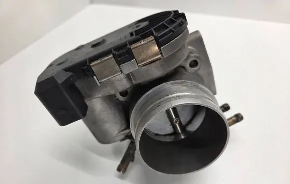 Audi A4 S4 B5 8D Throttle valve 06B133062E 0280750080