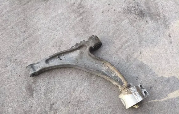 Opel Insignia A Front control arm 22905355
