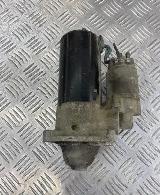 Opel Insignia A Starter motor 55572065 0001143004 20120330