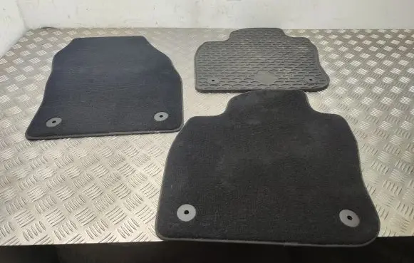 Volkswagen T-Cross Car floor mat set 3C0864523 2GM863011A 2GM864435A