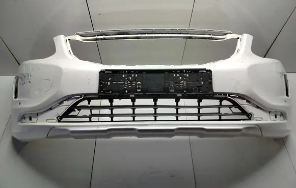 Volvo XC60 Front bumper 31323765