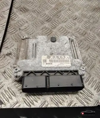Skoda Octavia Mk2 (1Z) Engine control unit/module 03g906021tb