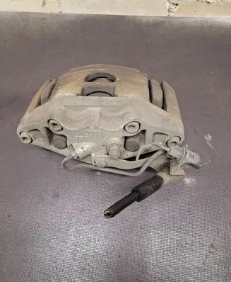 Audi A8 S8 D3 4E Front brake caliper