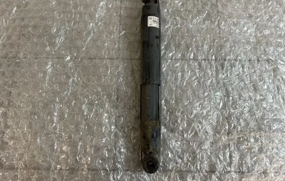 Volkswagen Amarok Rear shock absorber/damper 2H0513029J 121918M 698221