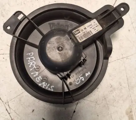 Peugeot Partner Heater fan/blower M490306680 030666P M49ACVP35C1
