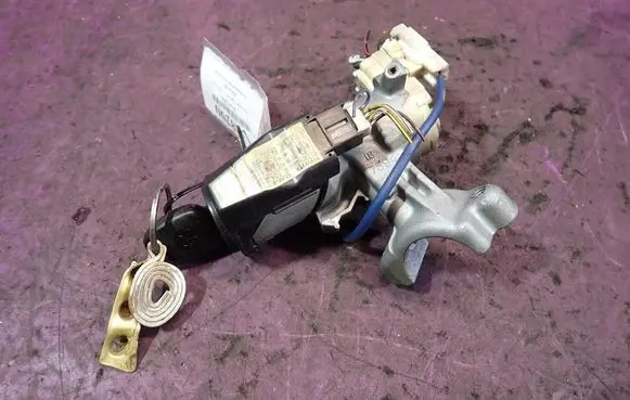 Toyota Yaris Verso Ignition lock 