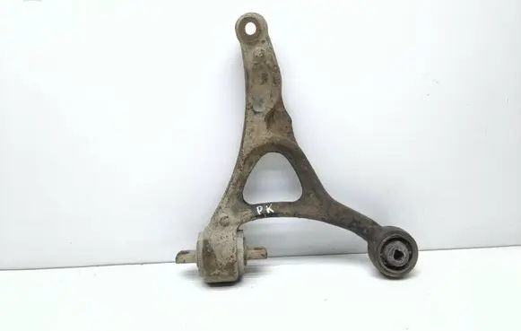 Volvo XC90 Front lower control arm/wishbone 