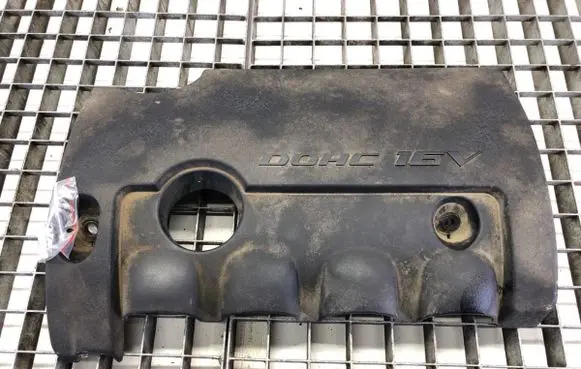 Engine cover (trim)