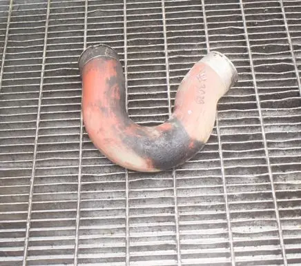 Mercedes-Benz Sprinter W907 W910 Intercooler hose/pipe A9065285082