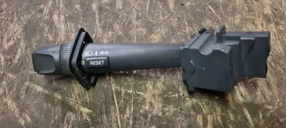 Volvo XC70 Indicator stalk