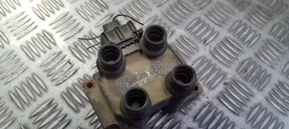 Ford Fiesta High voltage ignition coil 928f12029ca 928f-12029-ca
