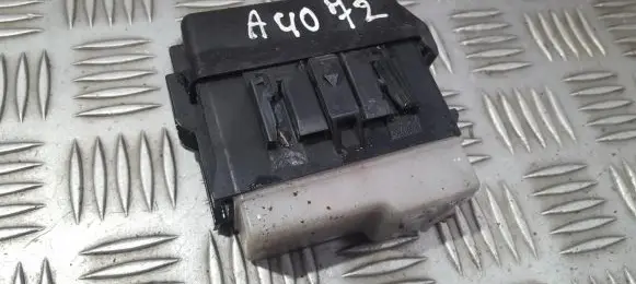 Toyota Corolla E120 E130 Fuse box set