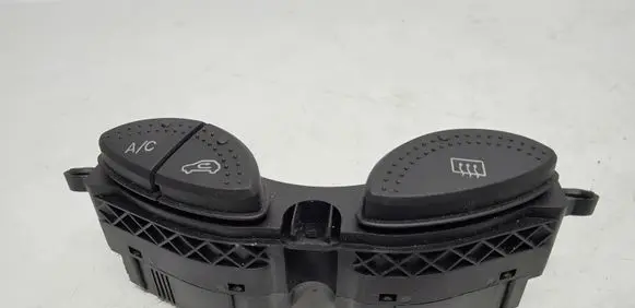 Ford Focus C-MAX Windscreen/window heater switch YS4T19A945 YS4T19A945BA