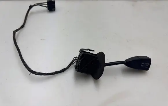 BMW 3 E36 Wiper speed switch 8360919