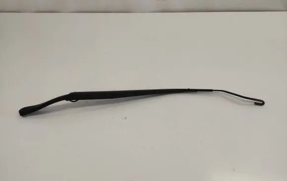 Chevrolet Captiva Front wiper blade arm
