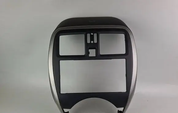Nissan Micra Dash center air vent grill 682603HNOA