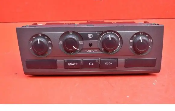 Audi A6 Allroad C5 Climate control unit 4F1820043M