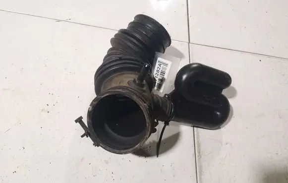 KIA Sportage Air intake hose/pipe 