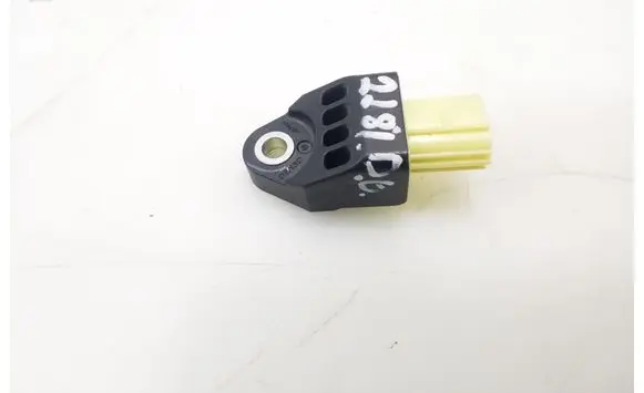 Toyota Urban Cruiser (XP110) Airbag deployment crash/impact sensor 8983133020