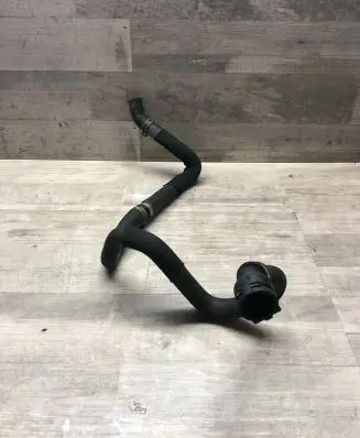 BMW 5 F10 F11 Engine coolant pipe/hose 15476810 9170346