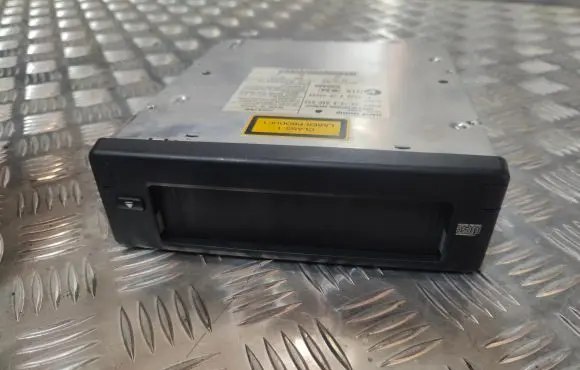 BMW 5 E60 E61 CD/DVD changer 6956939