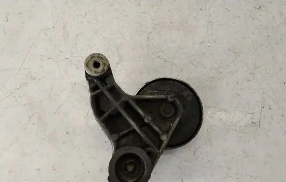 Audi A6 Allroad C5 Generator/alternator belt tensioner 059145283A