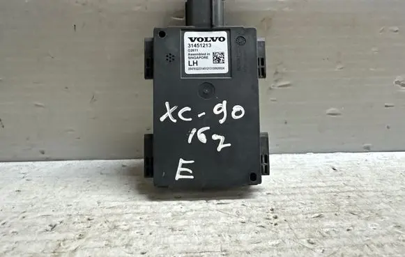 Volvo XC90 Blind spot module 31451213 G2611